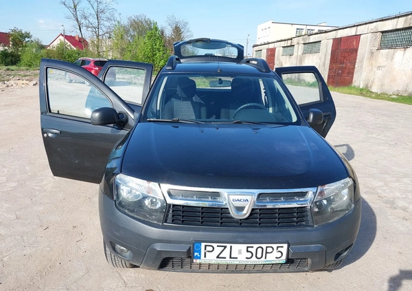 Dacia Duster cena 29000 przebieg: 179500, rok produkcji 2011 z Piła małe 137